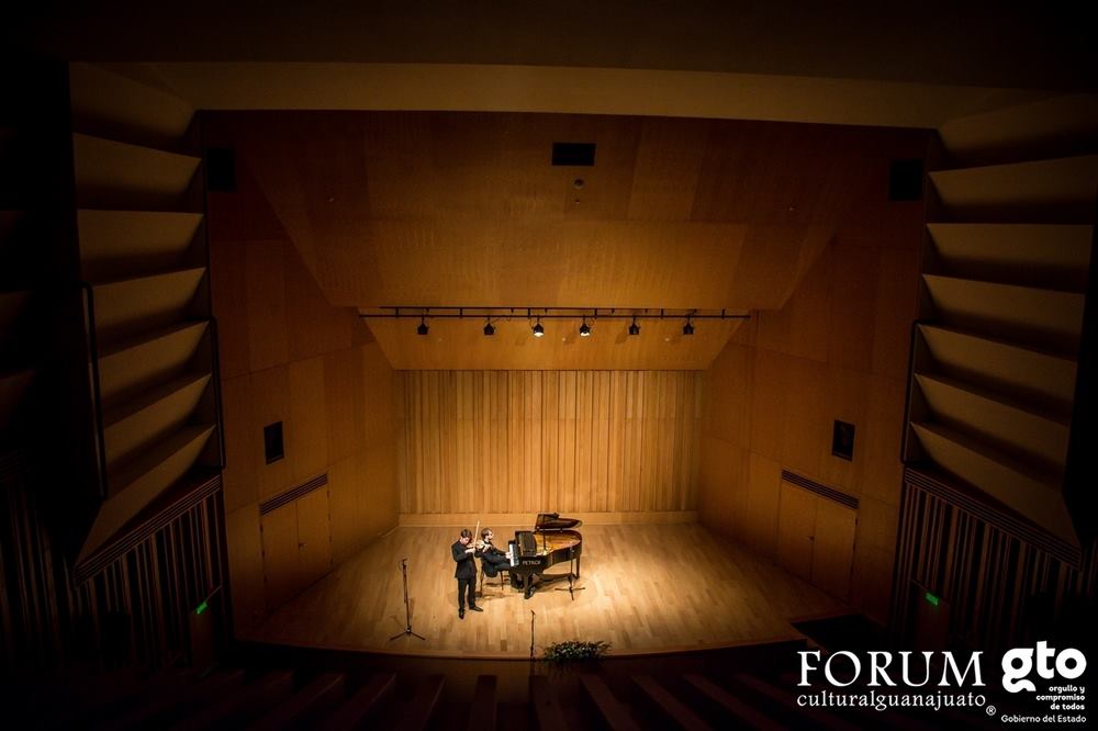 Leon - Mateo Herrera Concert Hall